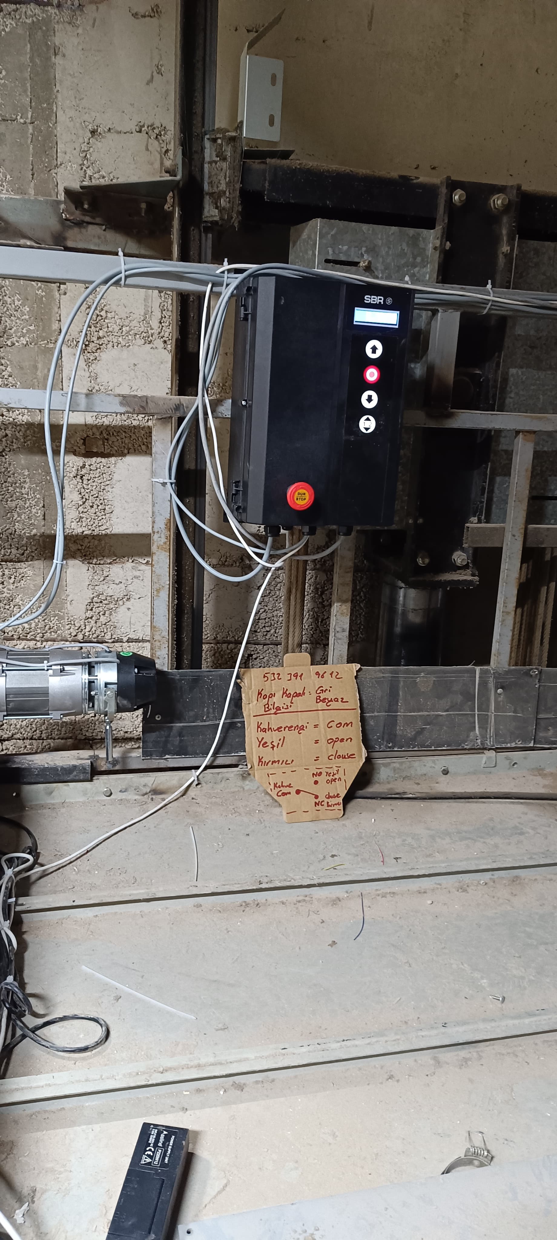 Asansör Kabin İçi Hızlı PVC Sarmal Branda Kapı