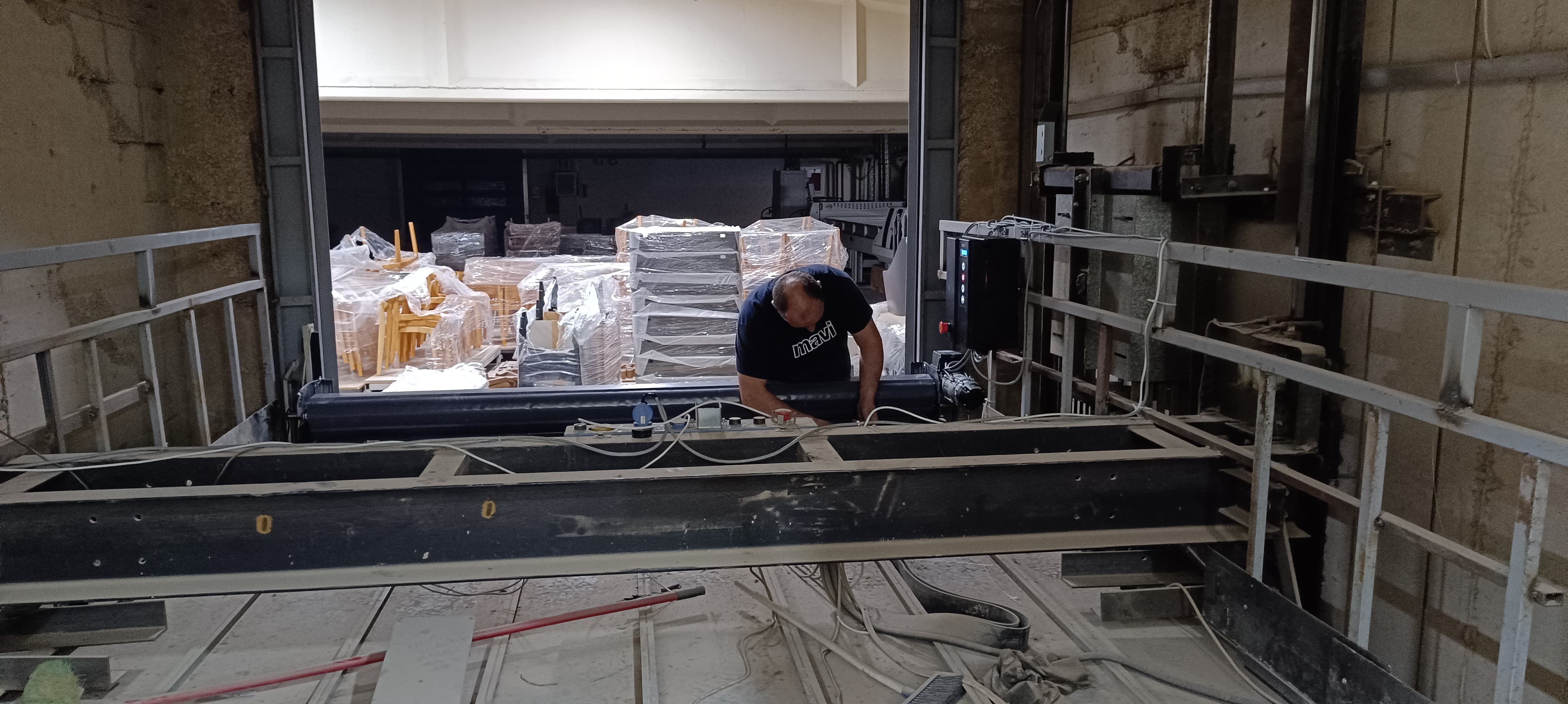 Asansör Kabin İçi Hızlı PVC Sarmal Branda Kapı