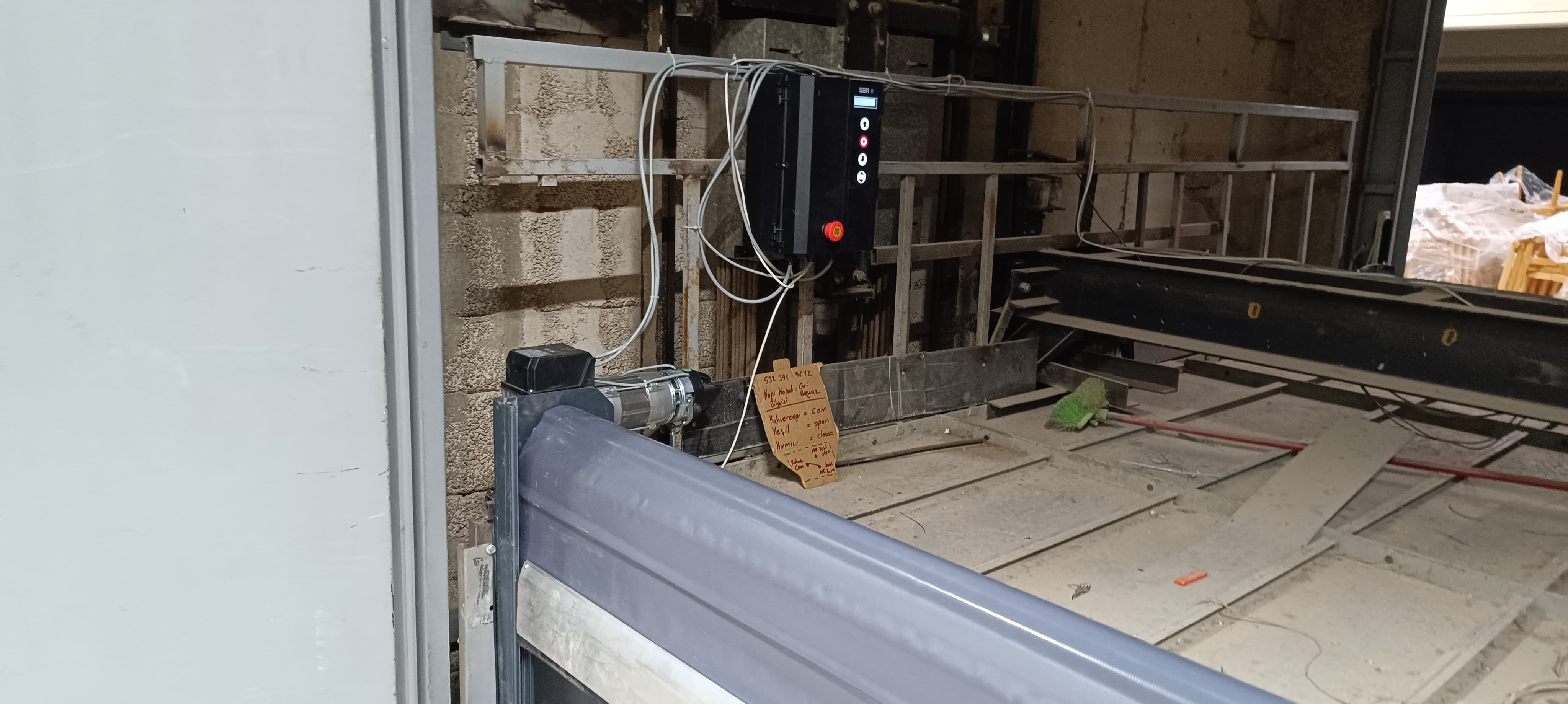 Asansör Kabin İçi Hızlı PVC Sarmal Branda Kapı