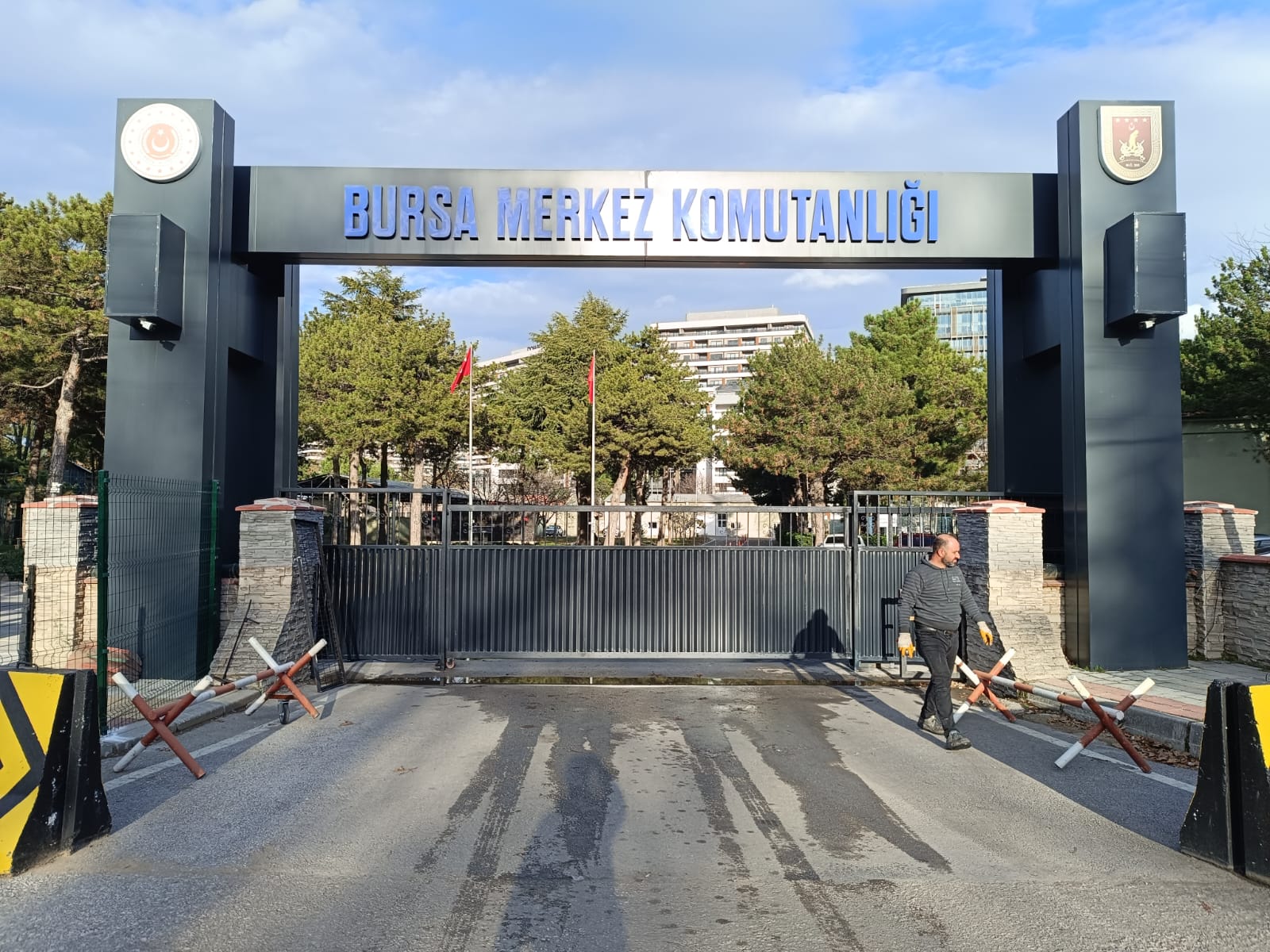 Ferforje Uçan Kapı