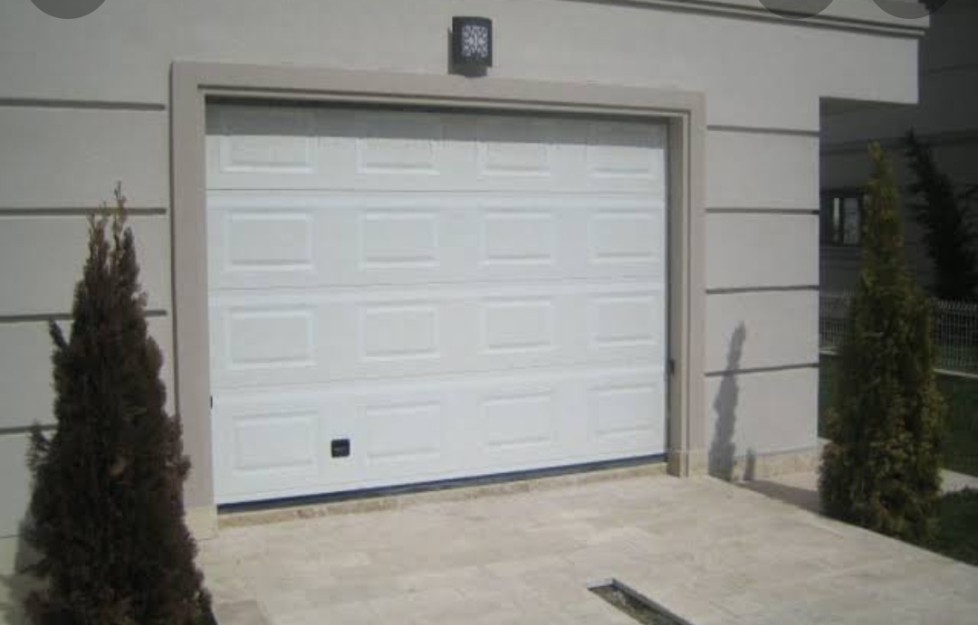 Konut Tipi Seksiyonel Otopark Kapıları