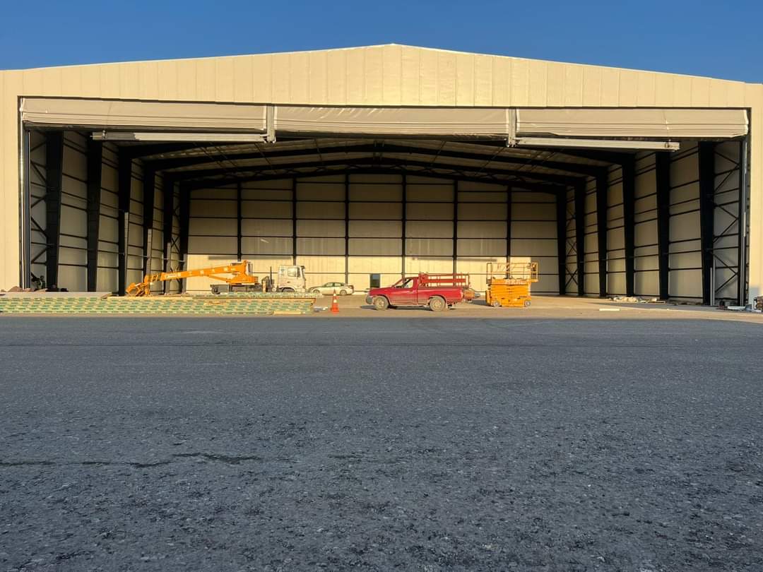 Mega Uçak Hangar Kapısı